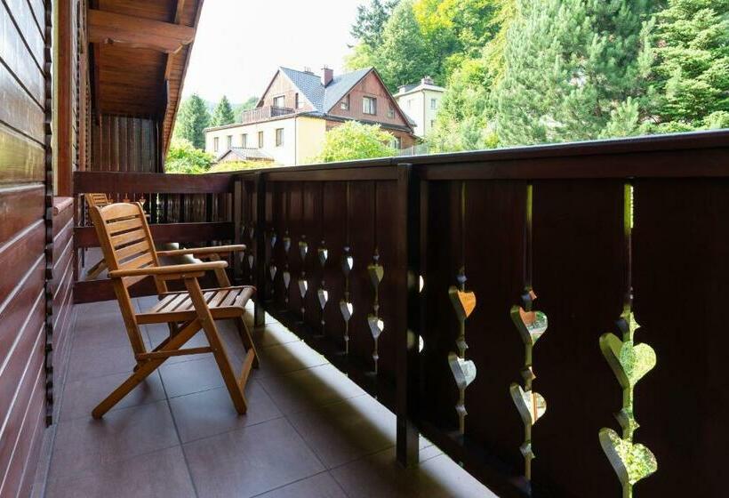 اتاق استاندارد, Willa Jerrego