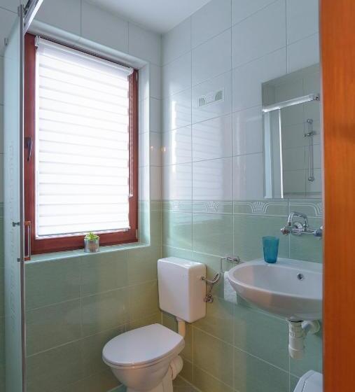 اتاق استاندارد, Willa Joanna