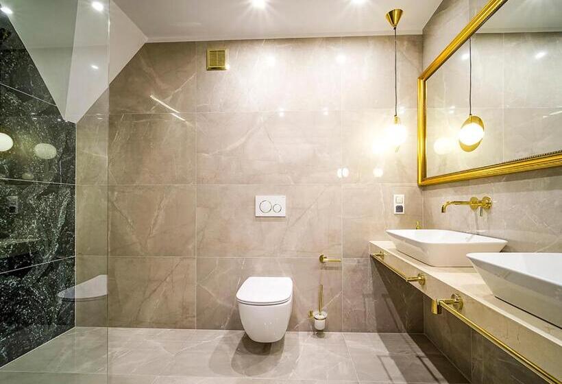 اتاق استاندارد, Zatoka Aniołów