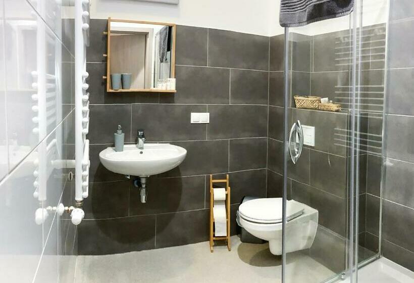 اتاق استاندارد, Chummy House Sopot