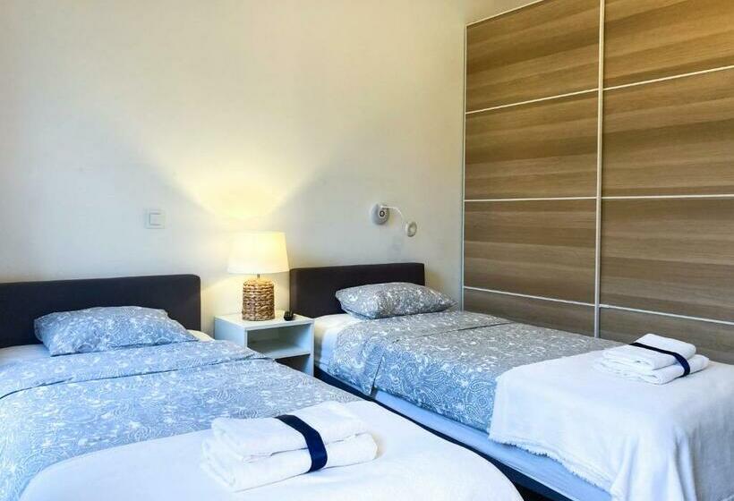 Quarto Estandar, Chummy House Sopot