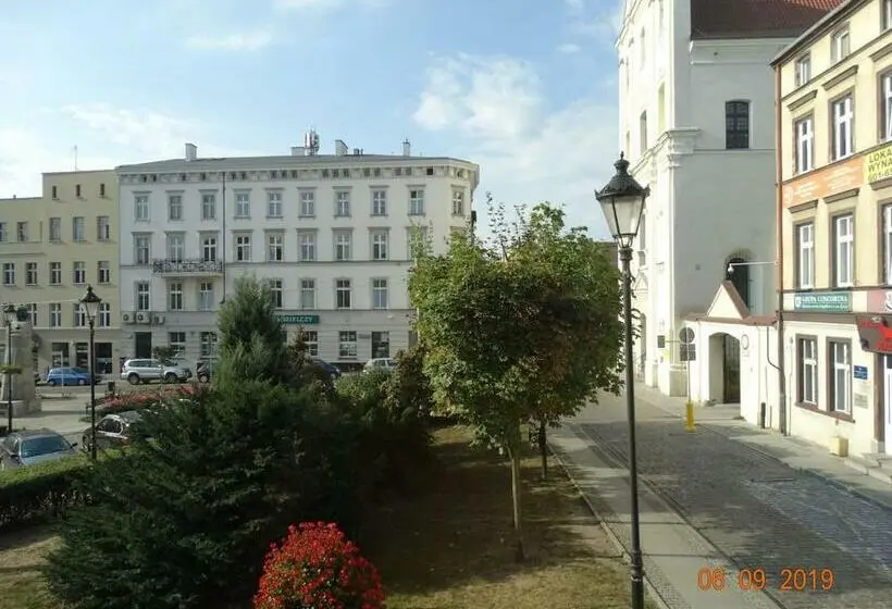 Economy Triple Room, Hostel Staromiejski