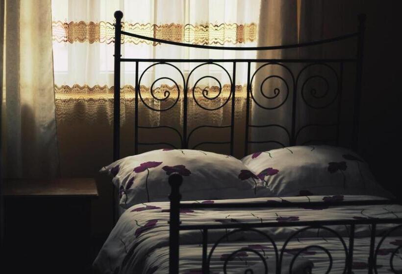 חדר דלוקס, Dom Nad Rozlewiskiem