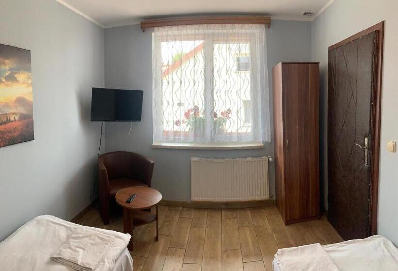 חדר סטנדרט, Noclegi Ciesiul