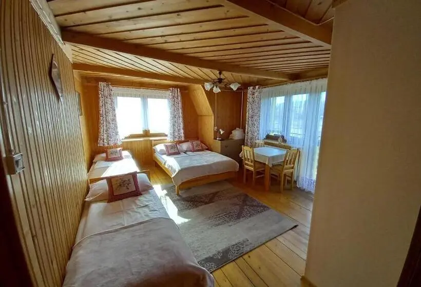スタンダード４人部屋, Pokoje Gościnne U Marysi