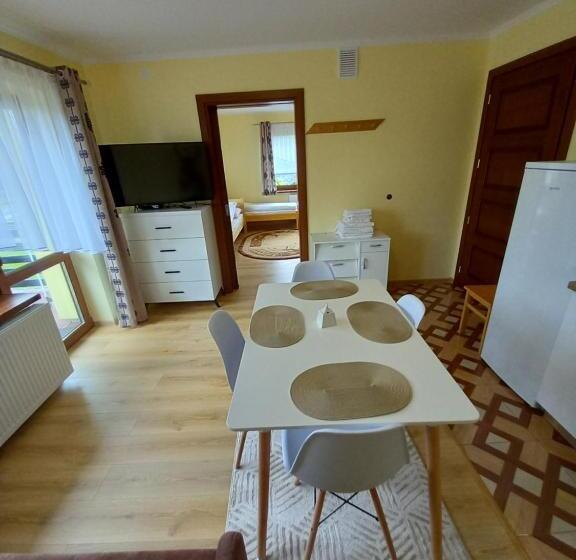 דירת חדר עם טרסה, Pokoje Gościnne U Marysi