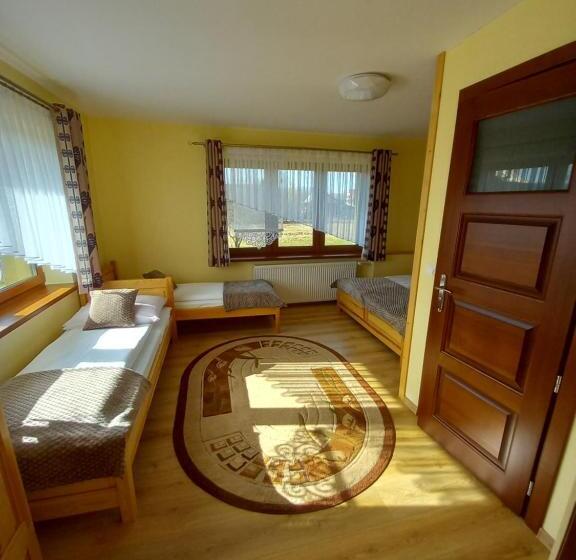 דירת חדר עם טרסה, Pokoje Gościnne U Marysi