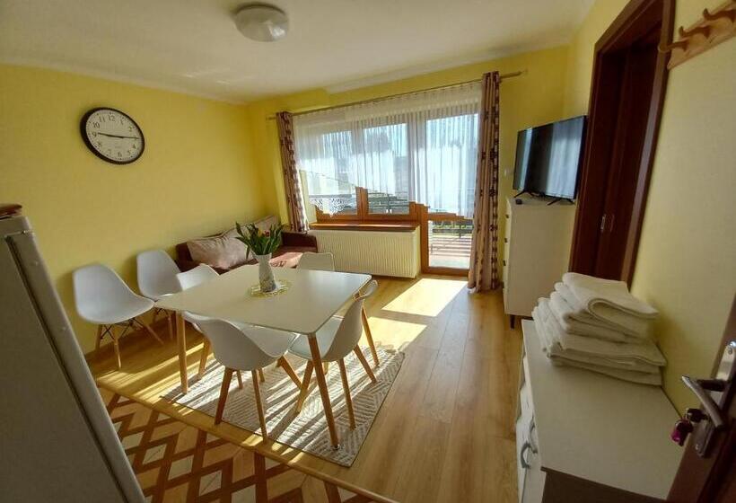 דירת חדר עם טרסה, Pokoje Gościnne U Marysi