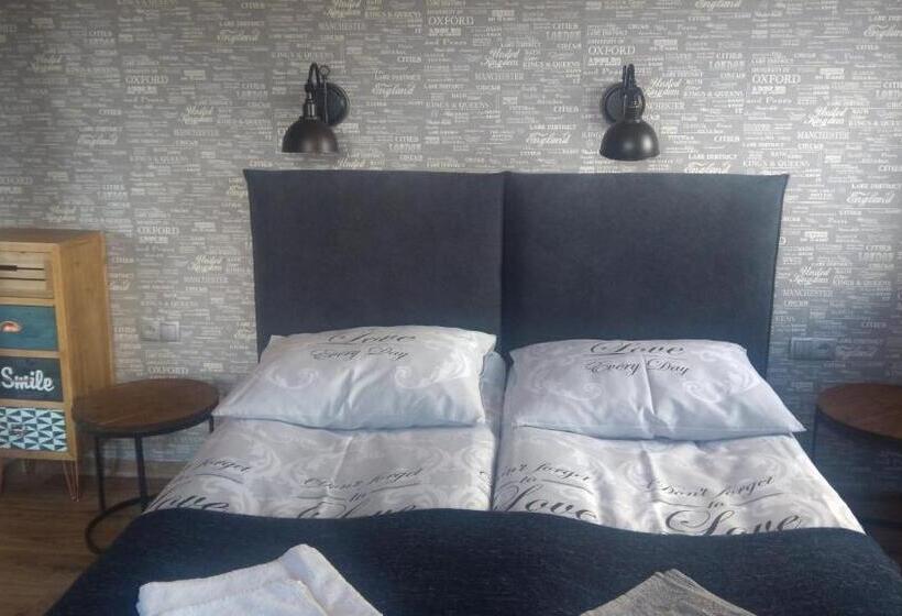 דירת דלוקס 2 חדרי שינה, Widokowa Osada