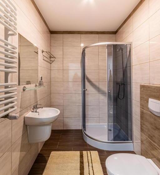 Семейные Апартаменты, Motel Oliv