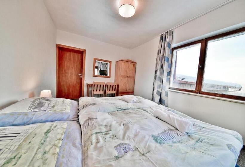 חדר סטנדרט חדר אמבטיה משותף, Panorama Gór W Karpaczu