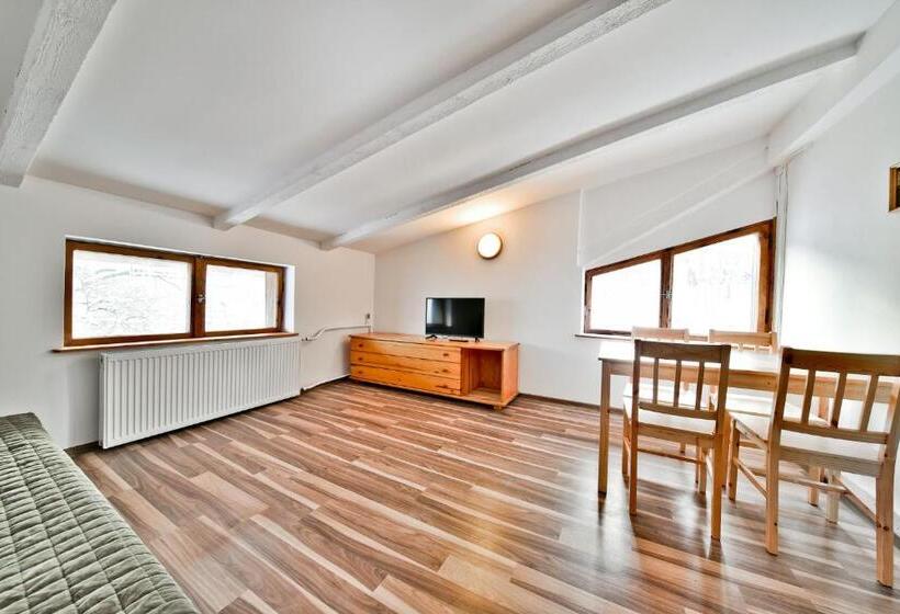 חדר סטנדרט לארבעה, Panorama Gór W Karpaczu