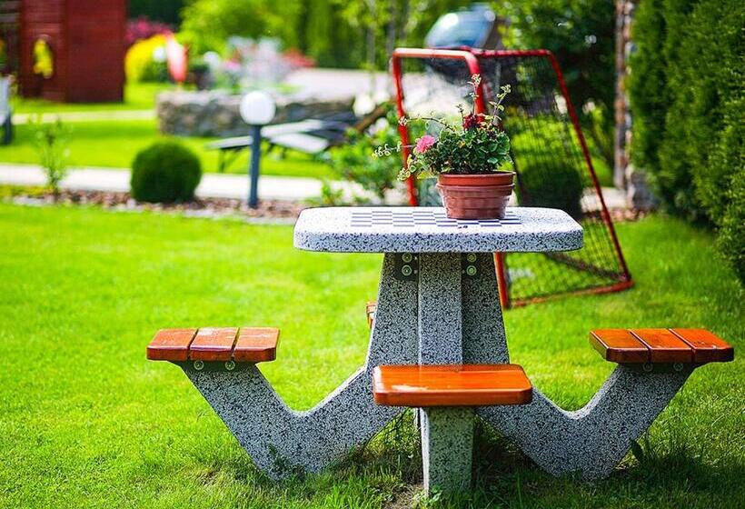 标准三人间, Pokoje Marta