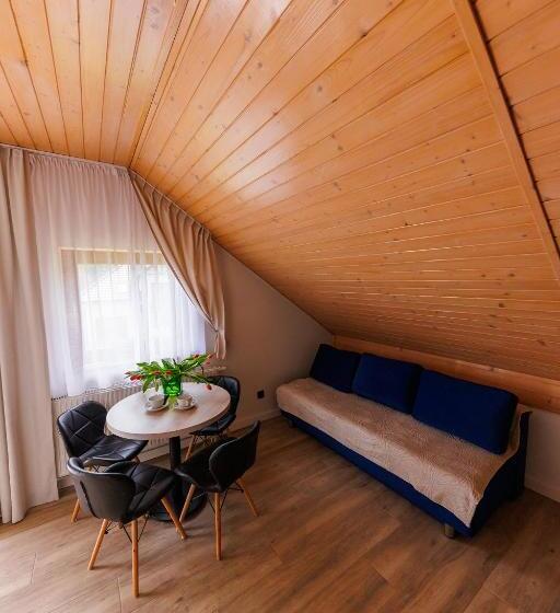 バルコニー付スタンダード４ベッドルーム, Pokoje Marta