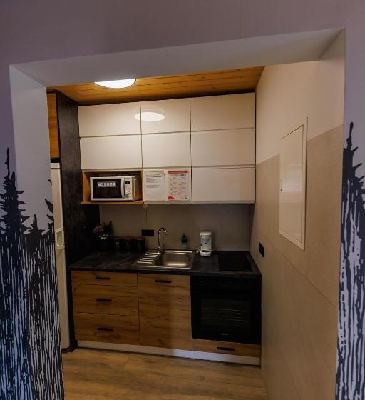 バルコニー付スタンダード４ベッドルーム, Pokoje Marta