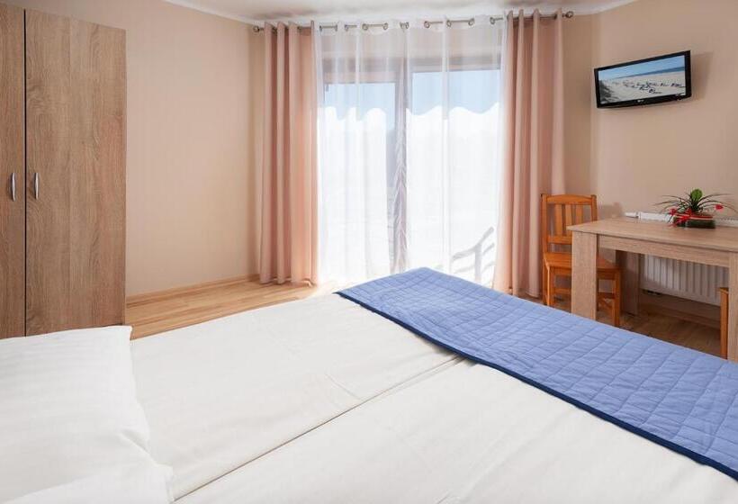 Номер Стандарт, Willa Octavia