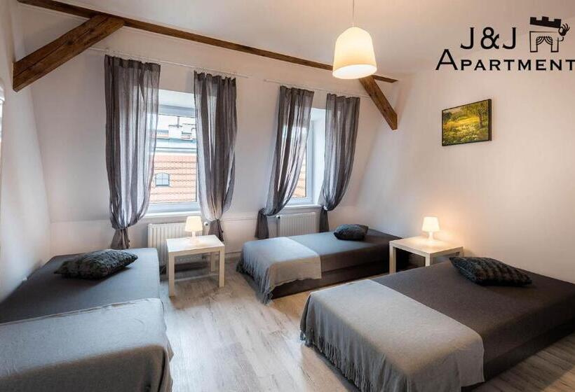 اتاق استاندارد سه نفره, J&j Apartments łazienna 30 Pokoje Na Wynajem