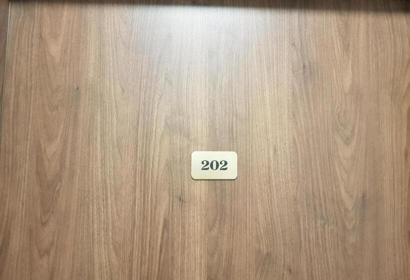 דירה בת חדר שינה 1 עם נוף, Centrum Promocji Leśnictwa W Mucznem