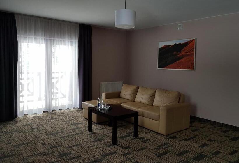 דירה בת חדר שינה 1 עם נוף, Centrum Promocji Leśnictwa W Mucznem