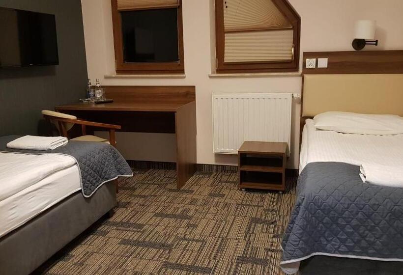 חדר סטנדרט, Centrum Promocji Leśnictwa W Mucznem