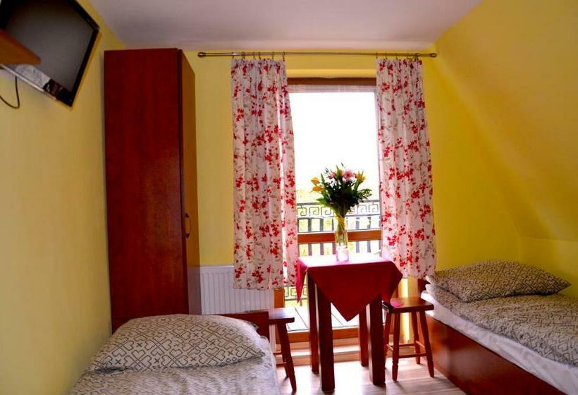 Номер Стандарт, Ośrodek Wypoczynkowo Szkoleniowy Halny