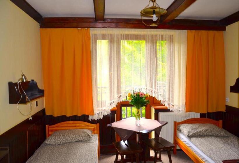 Номер Стандарт, Ośrodek Wypoczynkowo Szkoleniowy Halny