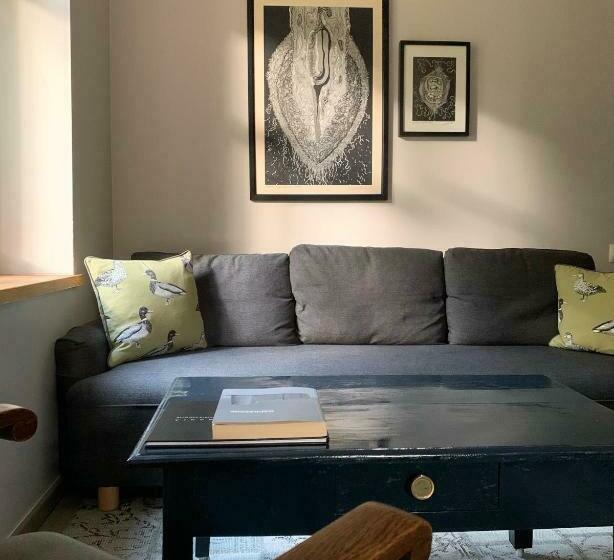 ２ベッドルームアパートメント, Uroczysko Gryżyna