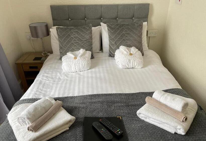 Номер Стандарт, Abbey House B & B
