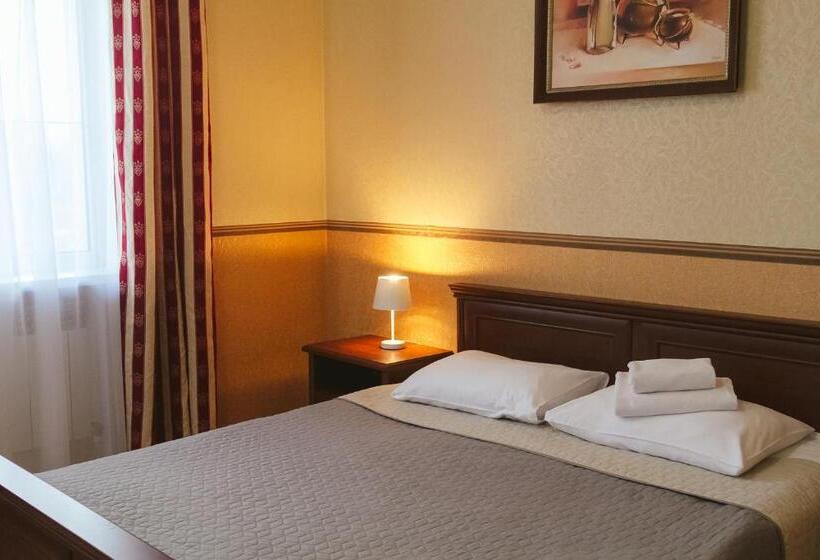 סוויטה, Korona