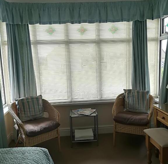 Номер Комфорт, Beech Lodge Guest House