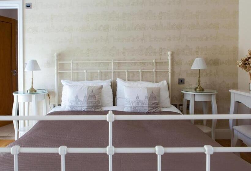 スタンダードトリプルルーム, Birch House Bed & Breakfast