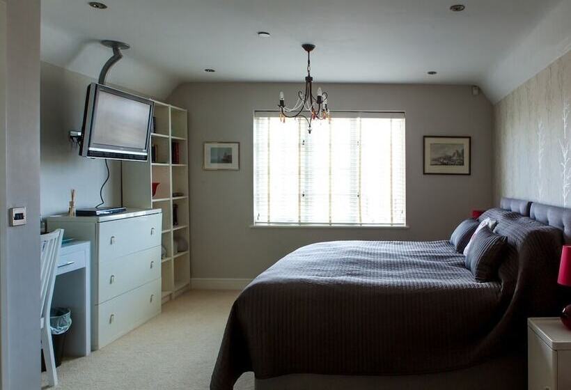 デラックススイート, Birch House Bed & Breakfast