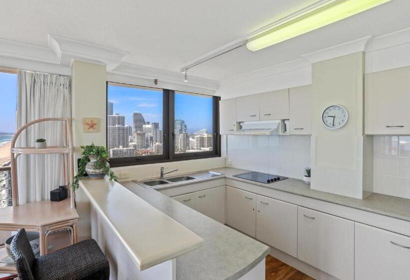 Апартаменты 3 Спальни Вид на Море, Boulevard North Holiday Apartments