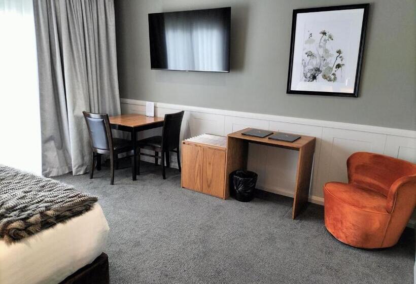 חדר סטודיו סטנדרד, De Russie Boutique