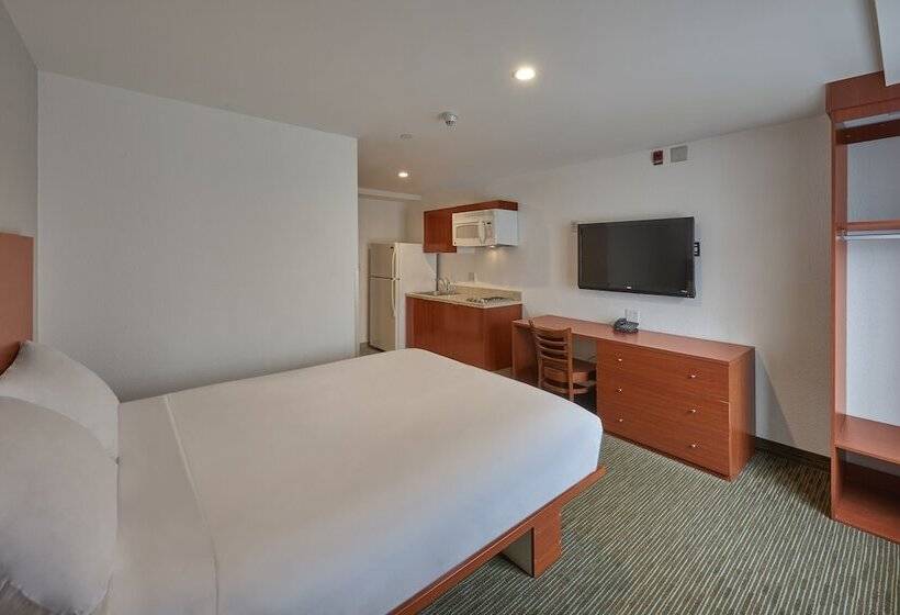 スイート, Extended Suites Monterrey Aeropuerto