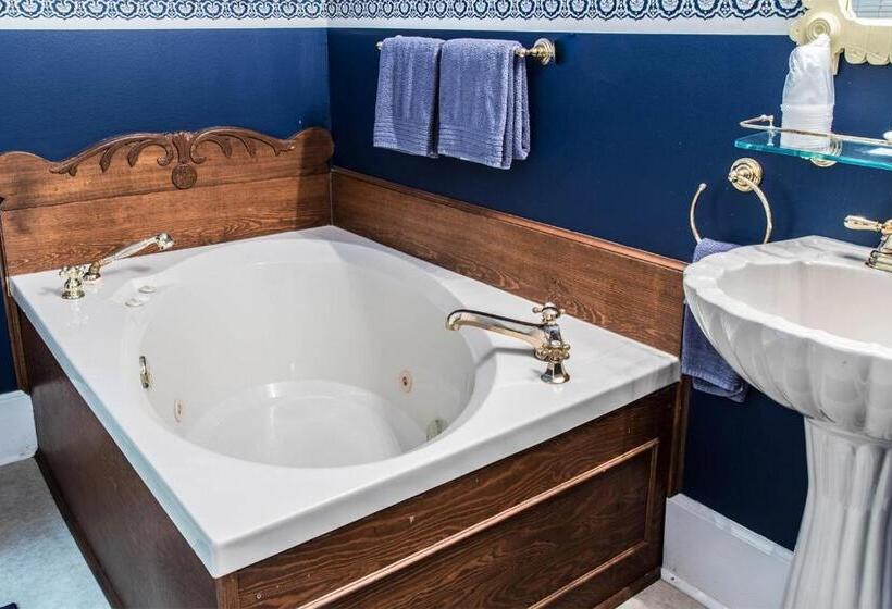 سوییت, Hidden Springs Bed And Breakfast