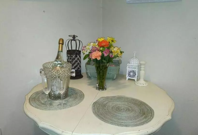 バスタブ付きスタンダードルーム, Hidden Springs Bed And Breakfast