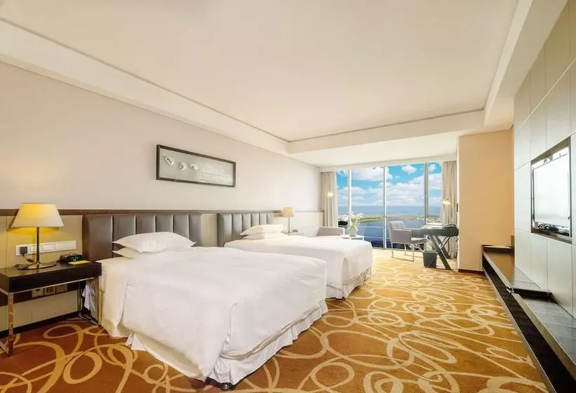 ２ダブルベッドのスタンダードルーム, Four Points By Sheraton Qingdao, West Coast