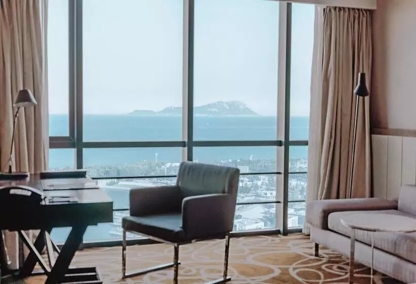 ２ダブルベッドのスタンダードルーム, Four Points By Sheraton Qingdao, West Coast