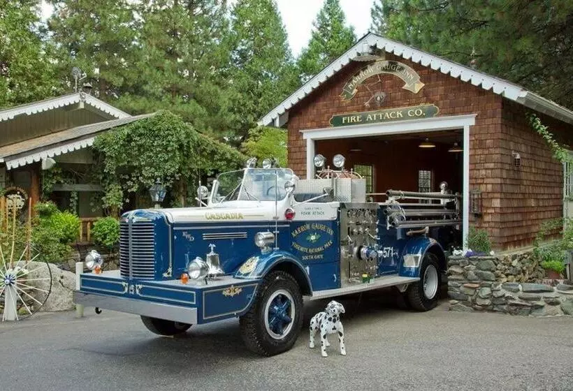 キングサイズベッドのスタンダードルーム, Narrow Gauge Inn