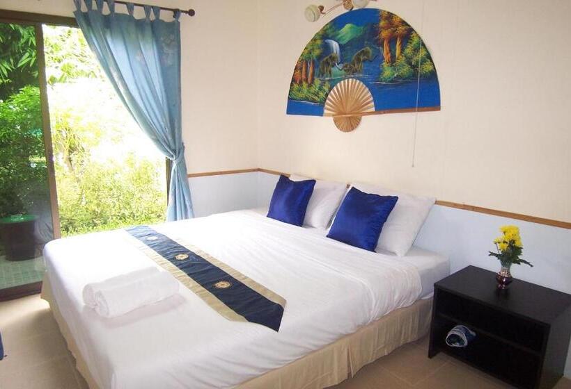 חדר סטנדרט עם מיטת קינג, Phuket Airport Overnight