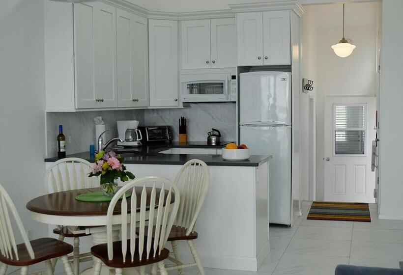 شقة سوبريور غرفة واحدة, Sea Crest Resort