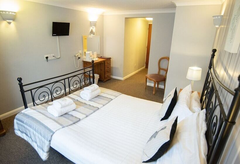 חדר סטנדרט, The Heath Inn