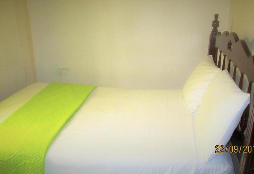 اتاق اکونومی, Tropical Breeze Vacation Home And Apartments
