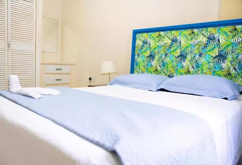 سوییت, Tropical Breeze Vacation Home And Apartments
