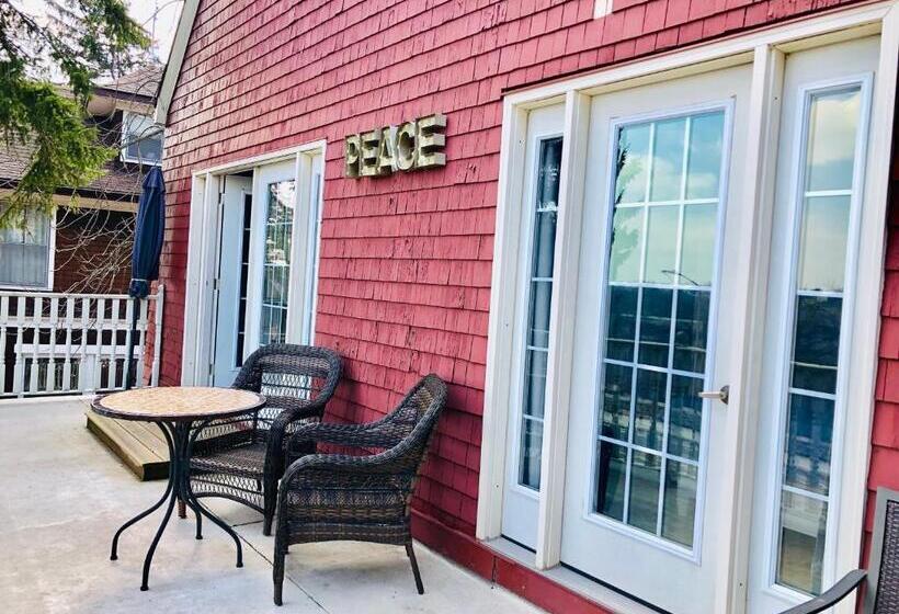 キングサイズベッドのスタンダードルーム, Redwood Bed And Breakfast