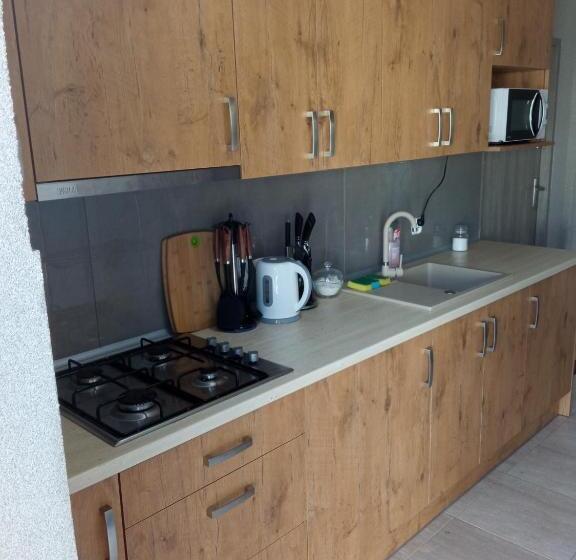 غرفة عائلية, Czerwony Szafir Grodzisk