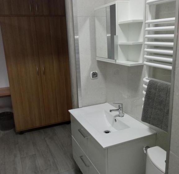 غرفة كومفورت ثلاثية, Czerwony Szafir Grodzisk