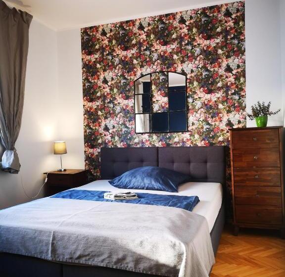 اتاق استاندارد, Mazurska 8a