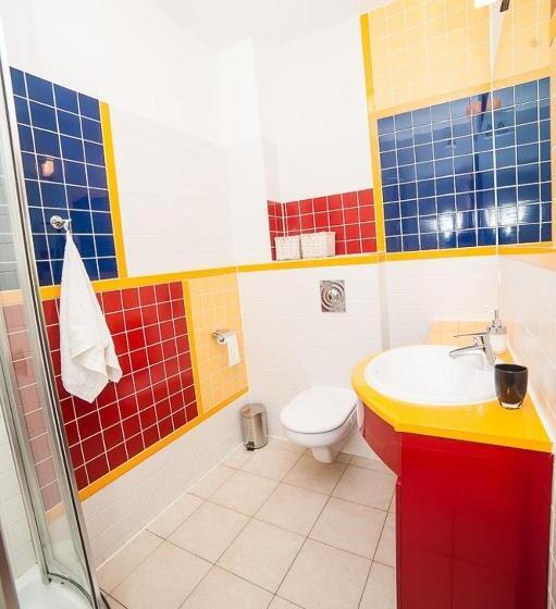 استودیو خانوادگی, Apartamenty Dom Na Wzgórzu Gardenia